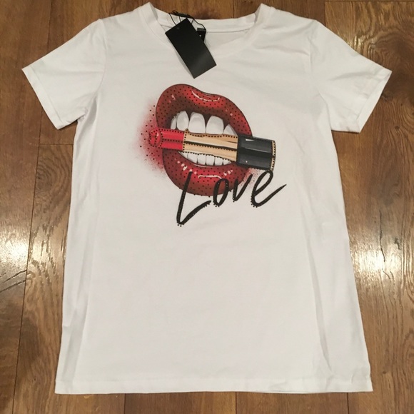 COTTON WHITE T~SHIRT QUALITY CRYSTAL EMBELLISHED “LOVE LIP STICK” SLIGHT STRETCH - Picture 5 of 13